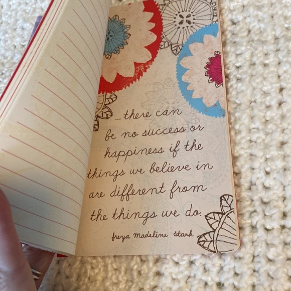 NEW "Say things to the world that are true." Stationery Lined Journal 128 pages - Picture 5 of 5